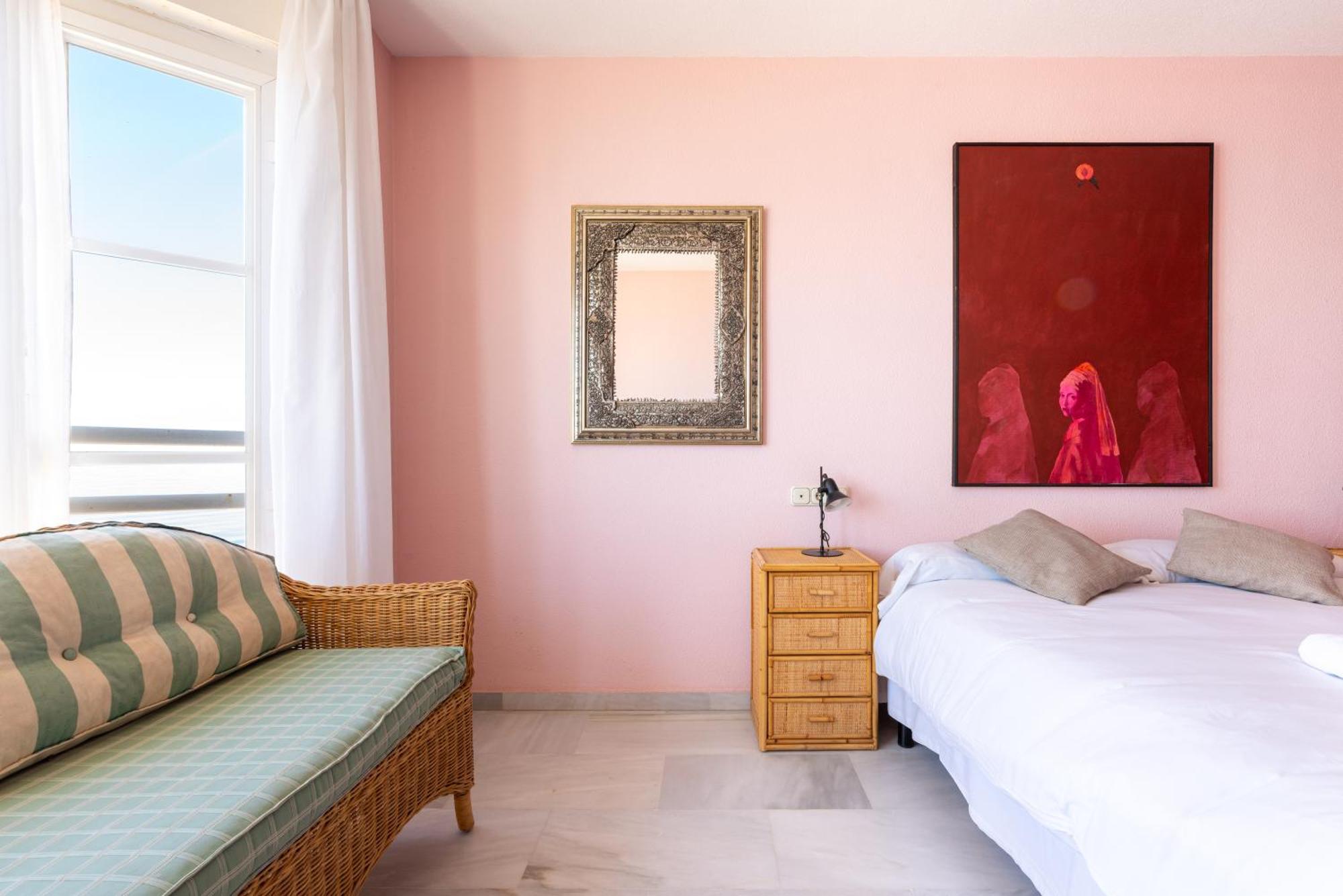 Wintowinrentals 1ª Linea De Playa, Parking Y Wifi Ринкон-де-ла-Викториа Экстерьер фото